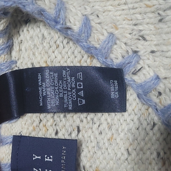 WOMEN'S CRAZY HORSE LIZ CLAIBORNE SWEATER - Picture 3 of 6